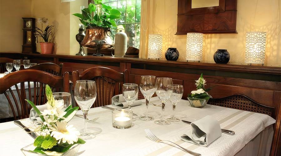Le restaurant - A l'Étoile - Logis Hotel - Wingersheim-les-Quatre-Bans - Repas fête de pères