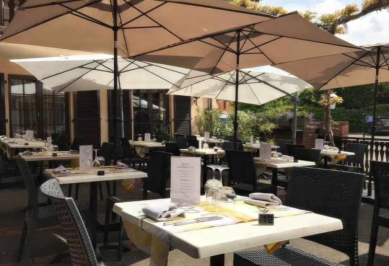 Le restaurant - A l'Étoile - Logis Hotel - Wingersheim-les-Quatre-Bans - Restaurant Mommenheim